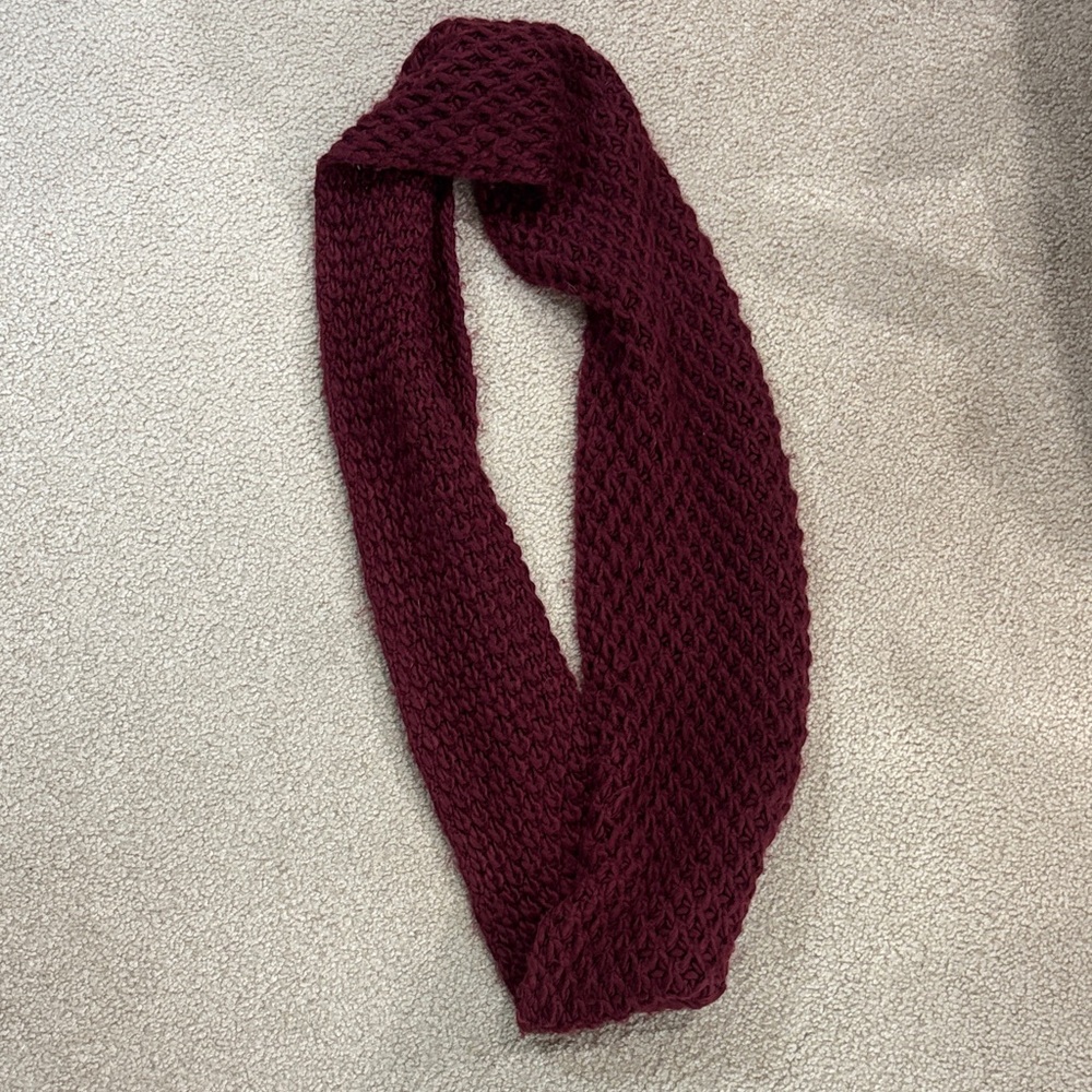 Burgundy Infinity Knit Scarf